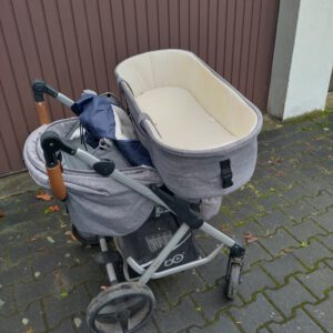 . Kinderwagen
