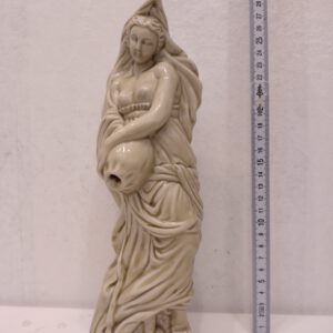 Porzellen Figur Frau
