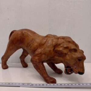 Leder Löwe