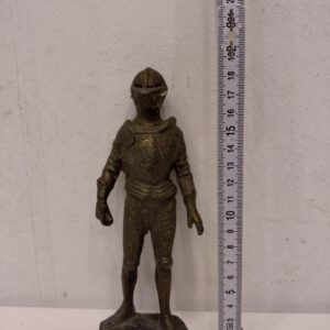 Metall Ritter Figur