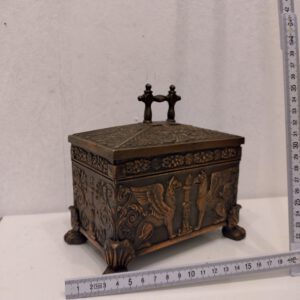 Antike Metall Box