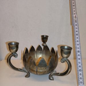 Antike Lotus Kerzenhalter