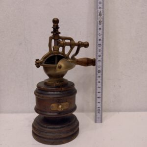 Antike Pfeffermühle