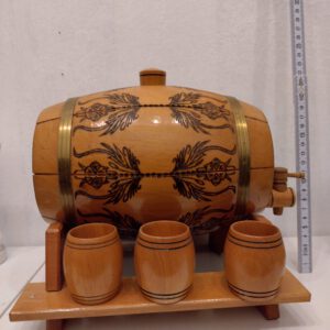 Holzfass mit 6 Holzbecher