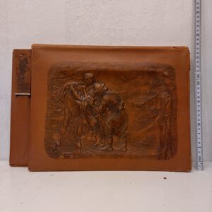 . Antike Lederkunst Relief Ledermappe